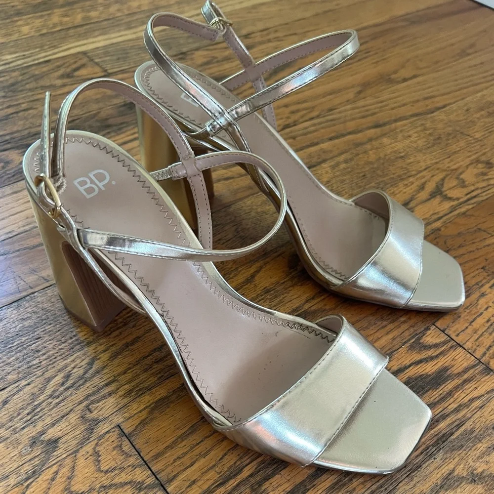 BP. Parker Ankle Strap. Size 9 - Picture 2 of 4